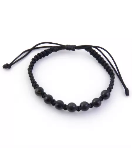 Pulsera de Ónice Negro: Descubre sus Características, Conexión con los Chakras y Relación con el Horóscopo