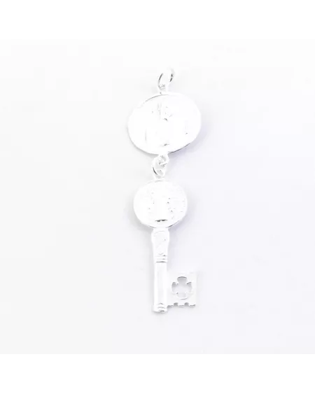 Colgante de Doble Protección: Llave de San Benito y San Judas Tadeo