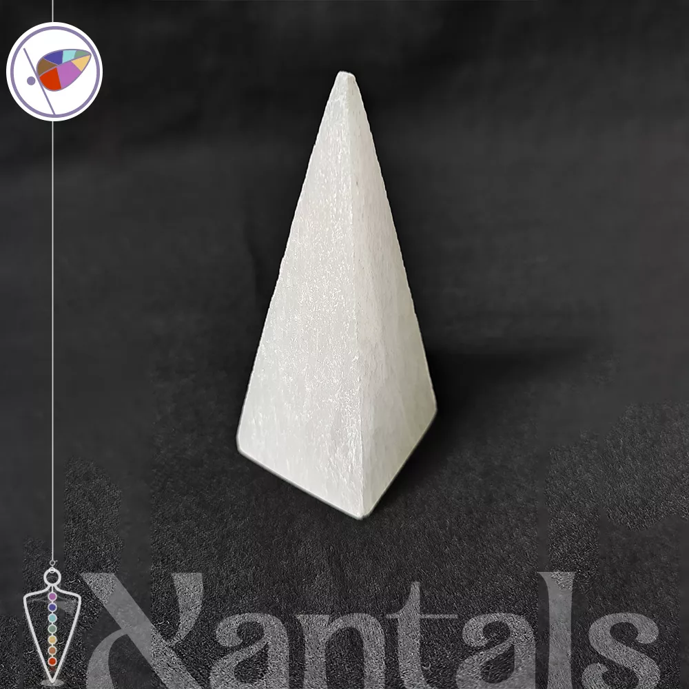 Pirámide de Selenita: Usos, Beneficios y Productos Disponibles