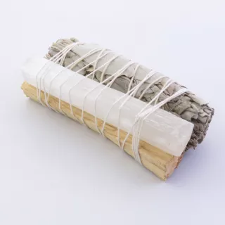 Atadito de Salvia Blanca, Palo Santo y Selenita: Guía de Uso y Beneficios