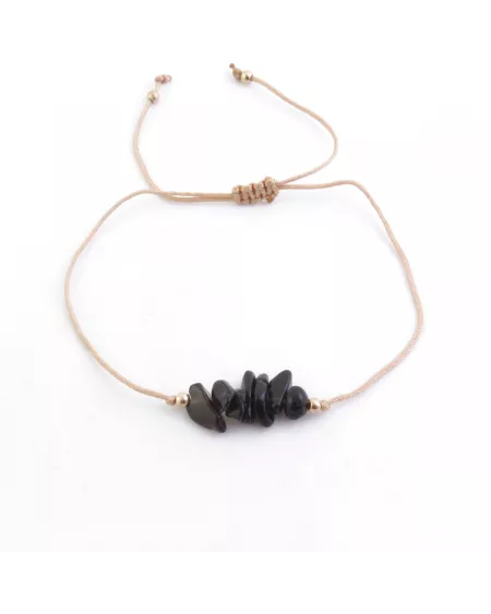 Pulsera de Ónice Negro: Características, Conexión con los Chakras y Relación con el Horóscopo